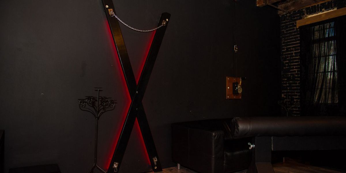 Sm slaaf meesteres advertentie BODY TO BODY MASSAGE ARNHEM VETTE MEMMEN